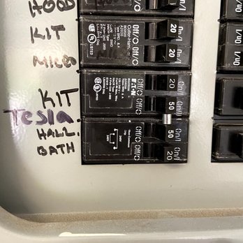 Modern Century Electric - Quadbreaker for 50A - Electricians Near Me Modern Century Electric - Quadbreaker for 50A - Electricians Near Me