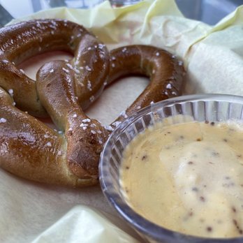 Methow Valley Ciderhouse - Pretzel with beer cheese - Cideries Near Me - Winthrop, Washington