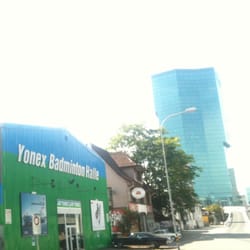 Yonex Badminton Halle