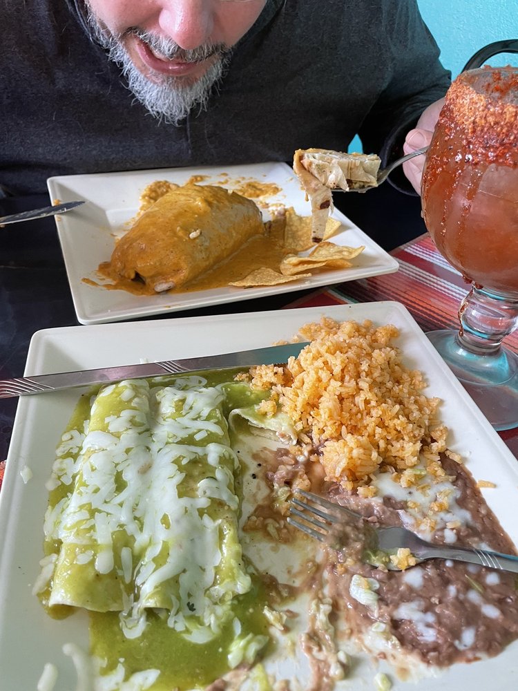 TACOS COMPA FRANK 2 CLOSED 33 Photos & 16 Reviews 200 Derrick Ave