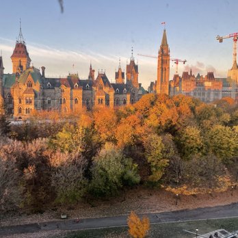 Fairmont Château Laurier - Parliament View - Hotels Near Me - Ottawa, Ontario