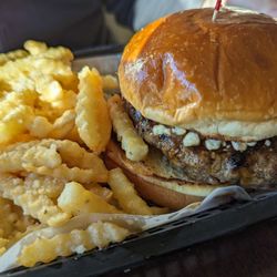 Bailey's Restaurant & Bar
