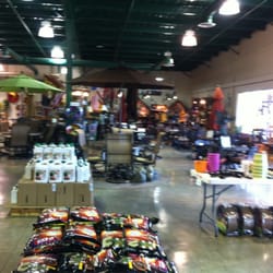 Earl May Garden Center