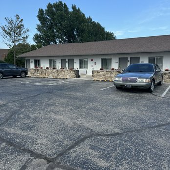Sister Bay Inn - Vacation Rentals Near Me - Sister Bay, Wisconsin Sister Bay Inn - Vacation Rentals Near Me - Sister Bay, Wisconsin