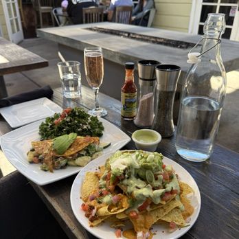 SunCafe - Omelette and mini nachos - Vegan Near Me - Studio City, California SunCafe - Omelette and mini nachos - Vegan Near Me - Studio City, California