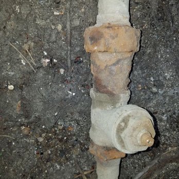 The Helpful Handyman - (Before) water main shut off valve does not work and needs to be replaced. - Handyman Near Me - Sacramento, California The Helpful Handyman - (Before) water main shut off valve does not work and needs to be replaced. - Handyman Near Me - Sacramento, California