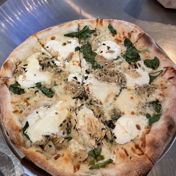 V Pizza + Tap Garden - Marinated chicken - Pizza Near Me - Jacksonville, Florida
