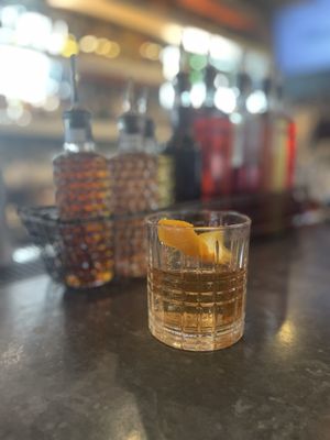 Huddy's by null