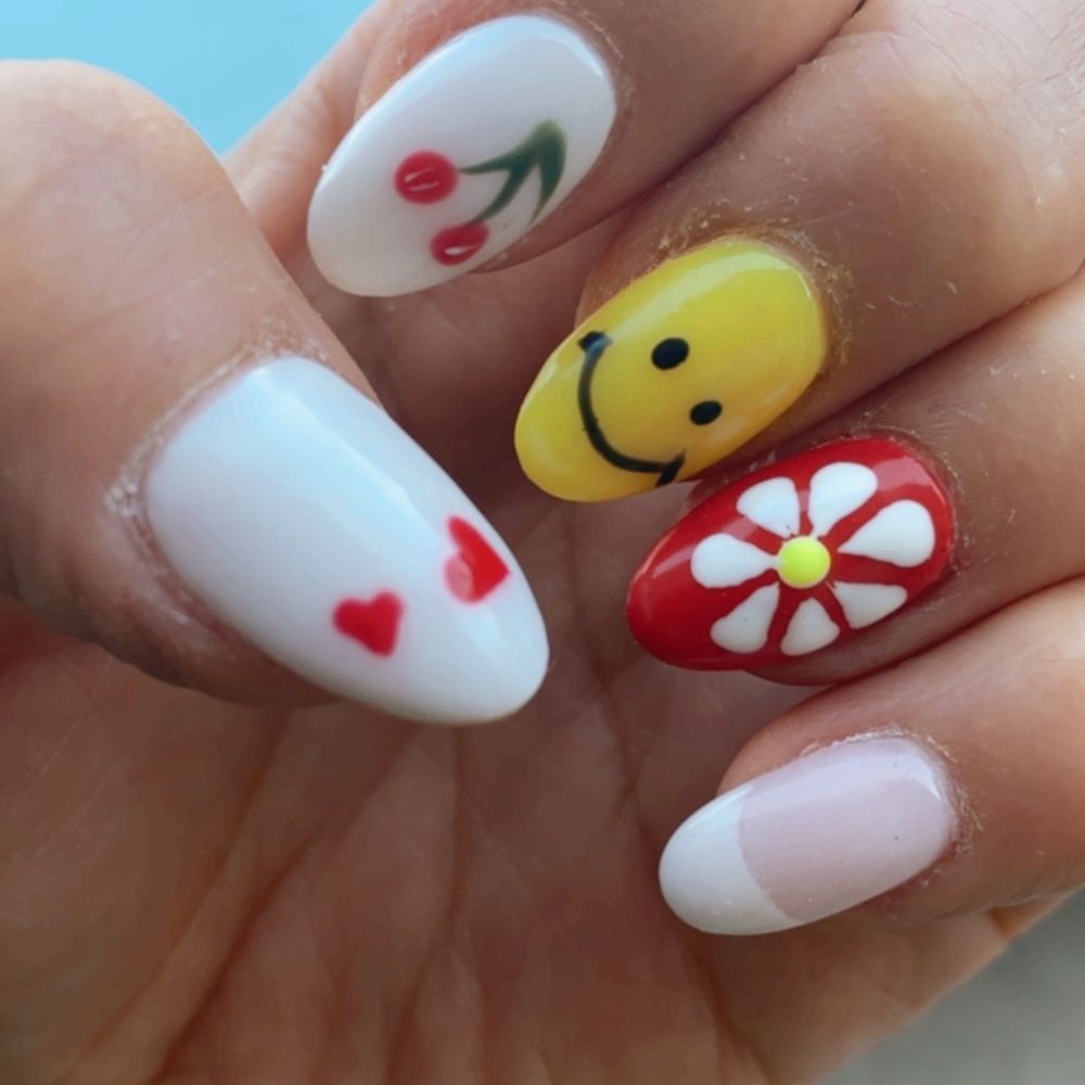 Top Nails & Spa - The best ! Love my nails ! Nice and open and airy ... I am a regular. - Nail Salons Near Me - Pasadena, California