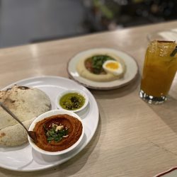 Safta - Hummus