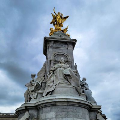 Queen Victoria Memorial by null