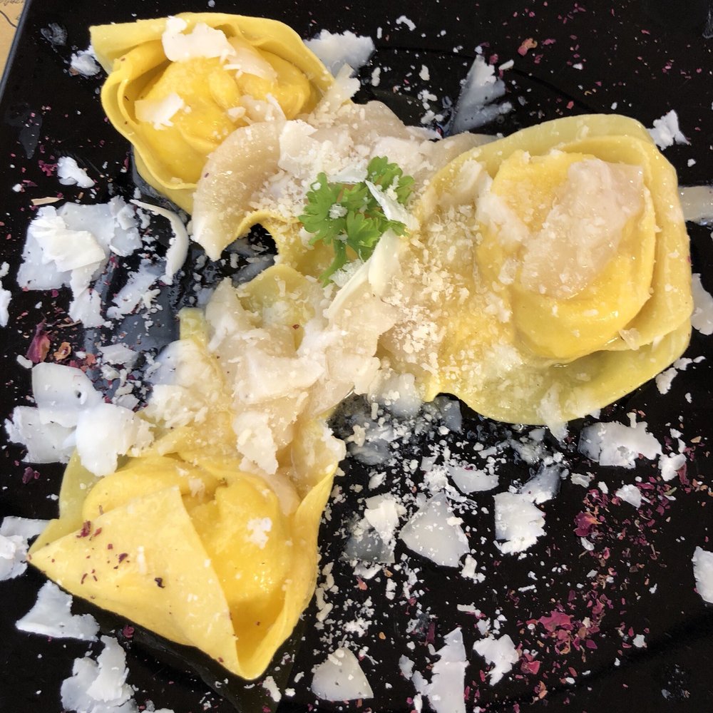 On Sundays, I make it a point to cook a big dinner for my family. This  week, I chose to do something different and made pork braccioletini and  rigatoni. Mangia! | Melissa Sinopoli Lee | Facebook, image size:1000x1000