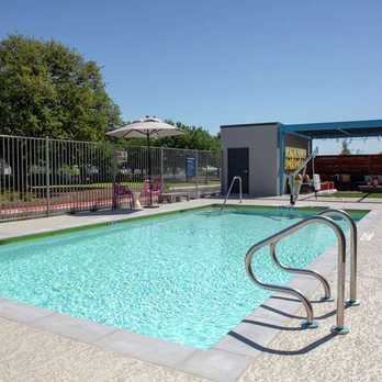Tru by Hilton Round Rock - Pool - Hotels Near Me - Round Rock, Texas Tru by Hilton Round Rock - Pool - Hotels Near Me - Round Rock, Texas