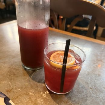 Mia's Italian Kitchen - sangria - Pizza Near Me - Alexandria, Virginia Mia's Italian Kitchen - sangria - Pizza Near Me - Alexandria, Virginia