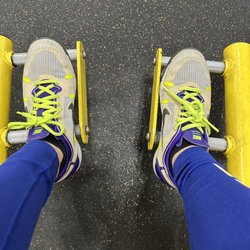Retro Fitness - good machines for lower extremities