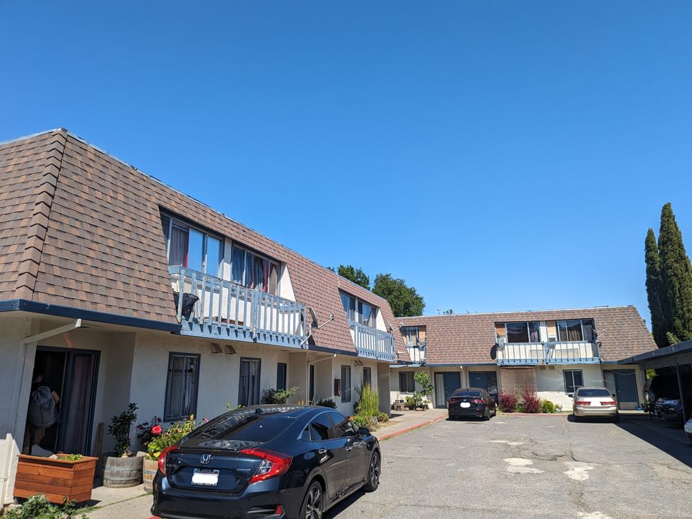 Slide of Napa Valley Roofing & Construction