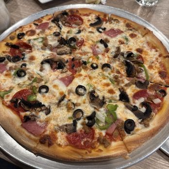 Bella Sera Italian Restaurant - Bella Sera Pizza. - Italian Near Me - Universal City, Texas