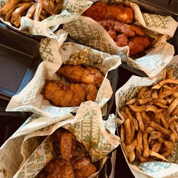Wingstop - 8pc boneless combo 4 spicy Korean Q & 4 Hawaiian Cajun fries 2 crispy tenders 2 mango habanero - Chicken Wings Near Me - City Of Industry, California Wingstop - 8pc boneless combo 4 spicy Korean Q & 4 Hawaiian Cajun fries 2 crispy tenders 2 mango habanero - Chicken Wings Near Me - City Of Industry, California
