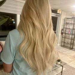 Salon Grace - Extensions perfectly  blended from Short hair.