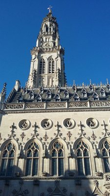 Beffroi d'Arras by null