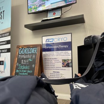 GoCryo - Chilling in the leg compression! - Cryotherapy Near Me - San Diego, California GoCryo - Chilling in the leg compression! - Cryotherapy Near Me - San Diego, California