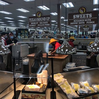 Buc-ee's - Meat carving station and grab and go bbq burgers - Gas Stations Near Me - Leeds, Alabama