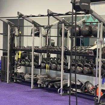 Anytime Fitness - Gyms Near Me - Maplewood, Minnesota Anytime Fitness - Gyms Near Me - Maplewood, Minnesota