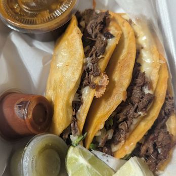 Salsa Taqueria & Wings - Birria tacos - Halal Near Me - Atlanta, Georgia Salsa Taqueria & Wings - Birria tacos - Halal Near Me - Atlanta, Georgia