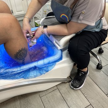 Eagle Nails Salon - Nail Salons Near Me - Kaneohe, Hawaii