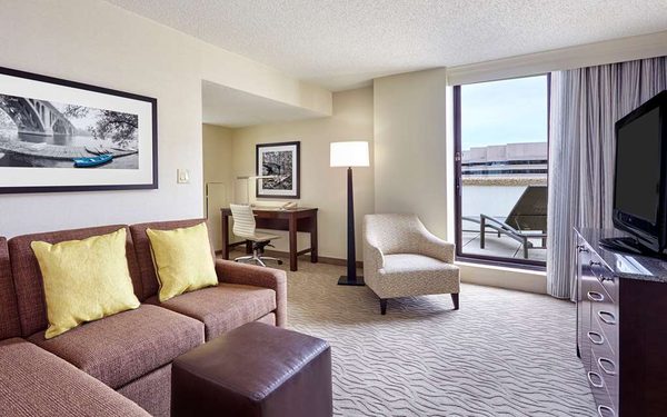 DoubleTree by Hilton Hotel Washington DC - Crystal City by null