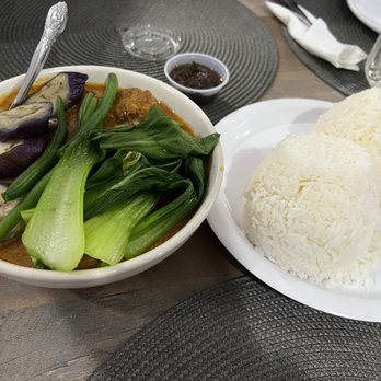 Matthew's Grill - Filipino Near Me - Gaithersburg, Maryland Matthew's Grill - Filipino Near Me - Gaithersburg, Maryland
