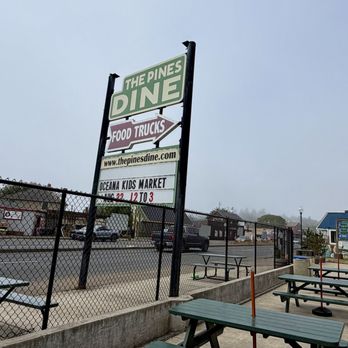 The Pines Dine - Sign on 101 - Food Trucks Near Me - Lincoln City, Oregon The Pines Dine - Sign on 101 - Food Trucks Near Me - Lincoln City, Oregon