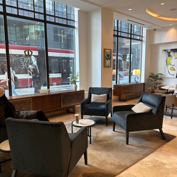 Sutton Place Hotel Toronto - Gorgeous lobby - Hotels Near Me - Toronto, Ontario Sutton Place Hotel Toronto - Gorgeous lobby - Hotels Near Me - Toronto, Ontario