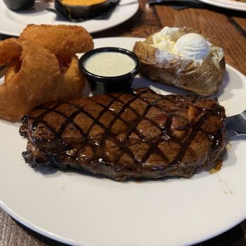 Local Goat - The Ribeye was overcooked and horrible quality! - New American Near Me - Pigeon Forge, Tennessee Local Goat - The Ribeye was overcooked and horrible quality! - New American Near Me - Pigeon Forge, Tennessee