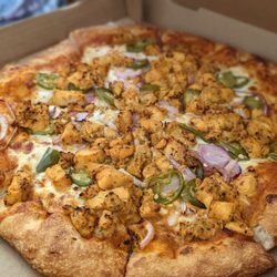 Tasty Pizza - Spicy butter chicken pizza