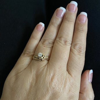 Lilly's Nails - Nail Salons Near Me - Abilene, Texas