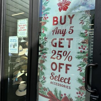 Happy Wahine - Women's Clothing Near Me - Kapolei, Hawaii Happy Wahine - Women's Clothing Near Me - Kapolei, Hawaii