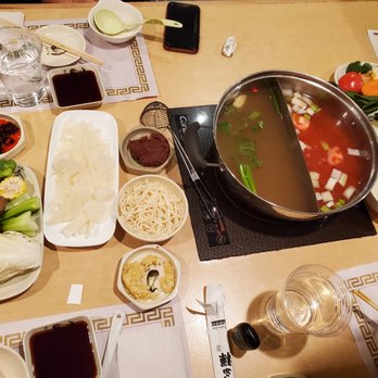 Shabu-Zen - beef tripe
normal broth on left, tomato beef broth on right - Japanese Near Me - Boston, Massachusetts Shabu-Zen - beef tripe
normal broth on left, tomato beef broth on right - Japanese Near Me - Boston, Massachusetts
