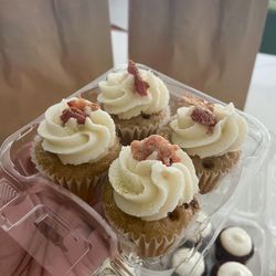 Lush Dessert Bar - Sunday funday cupcake shots topped with candied bacon - sliver of bacon not crisp nor candied