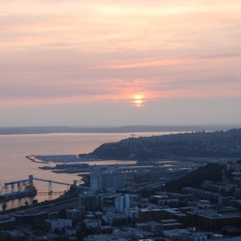 Space Needle - just in time for this shot - Landmarks & Historical Buildings Near Me - Seattle, Washington Space Needle - just in time for this shot - Landmarks & Historical Buildings Near Me - Seattle, Washington