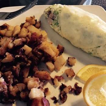Jelly Cafe - Omlette with baked potatoes - Cafes Near Me - Mount Prospect, Illinois Jelly Cafe - Omlette with baked potatoes - Cafes Near Me - Mount Prospect, Illinois