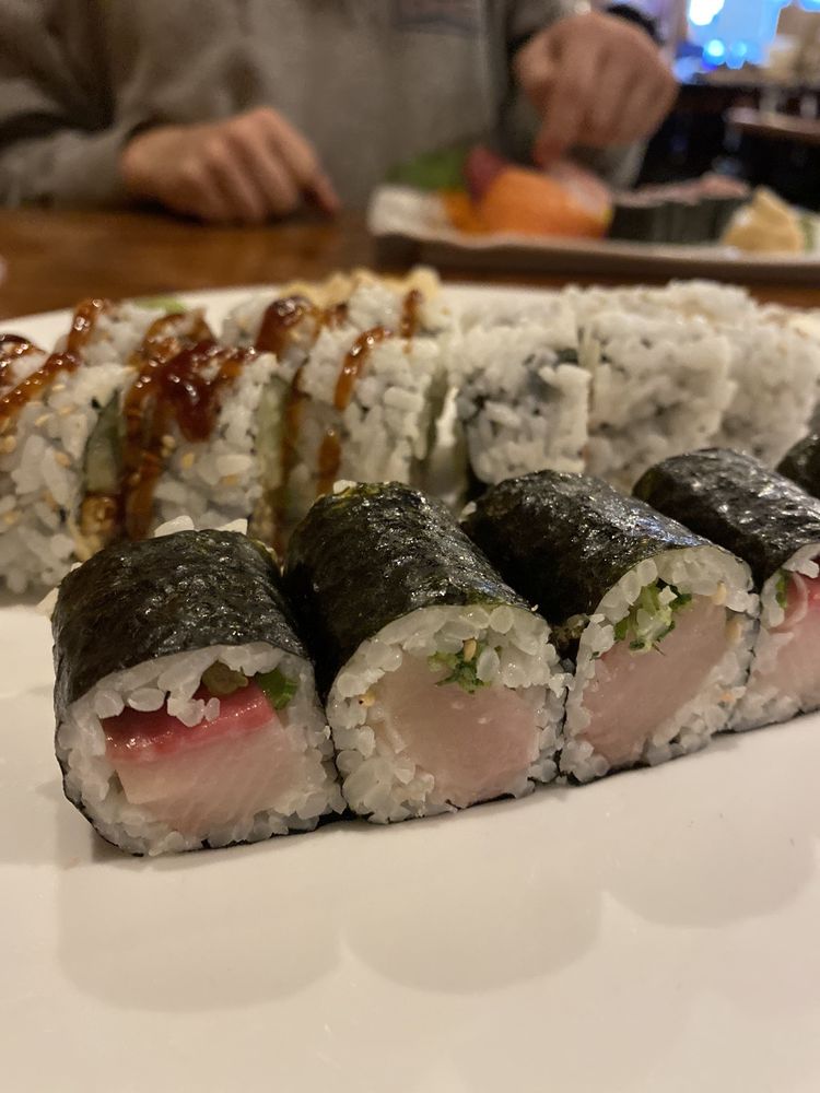 Fancy Sushi & Restaurant