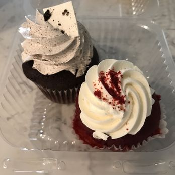 Candle Light Bakery - Oreo and red velvet cupcake - Bakeries Near Me - Norwalk, California