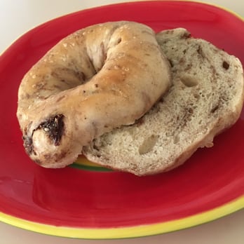 Einstein Bros. Bagels - Cinnamon raisin - Bagels Near Me - Wayland, Massachusetts