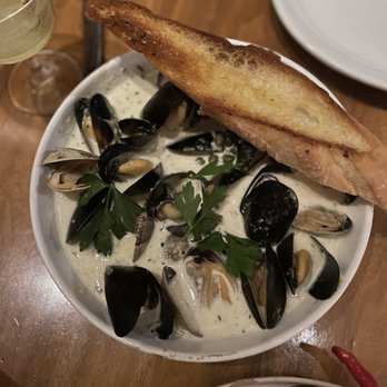 St. Jack - Clams and mussels - French Near Me - Portland, Oregon