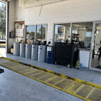 Pfast Lube - Bulk oil - Oil Change Stations Near Me - Pflugerville, Texas Pfast Lube - Bulk oil - Oil Change Stations Near Me - Pflugerville, Texas