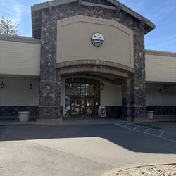 Safeway - Entrance