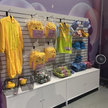 Bubble Planet - Art Space Rentals Near Me - Doraville, Georgia