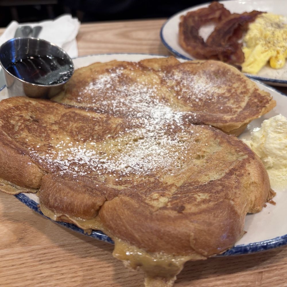 Miam Breakfast House - French Toast - Breakfast & Brunch Near Me - High Point, North Carolina