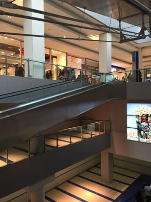 Shopping Mall Porta di Roma by null